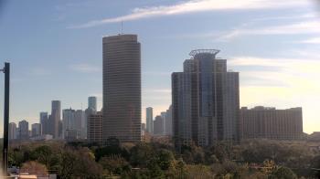 Weather camera view of St Thomas High School.