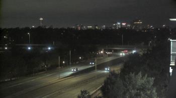 Weather camera view of St Thomas High School.