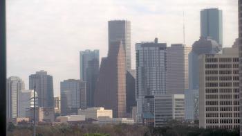 Weather camera view of St Thomas High School.