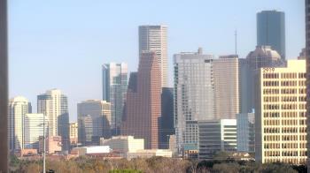 Weather camera view of St Thomas High School.