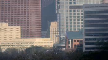 Weather camera view of St Thomas High School.