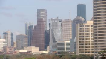 Weather camera view of St Thomas High School.