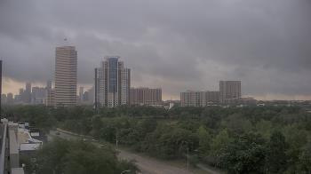 Weather camera view of St Thomas High School.