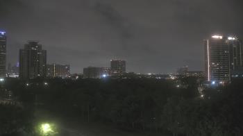 Weather camera view of St Thomas High School.