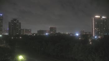 Weather camera view of St Thomas High School.