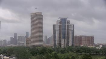 Weather camera view of St Thomas High School.