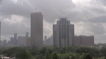 Weather camera view of St Thomas High School.