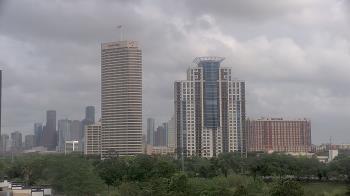 Weather camera view of St Thomas High School.