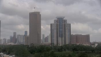 Weather camera view of St Thomas High School.