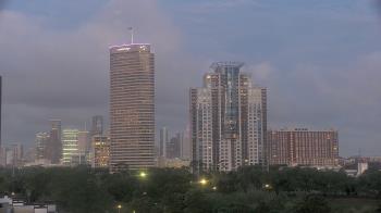 Weather camera view of St Thomas High School.