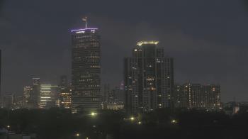 Weather camera view of St Thomas High School.