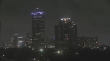 Weather camera view of St Thomas High School.