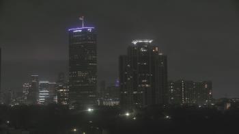 Weather camera view of St Thomas High School.