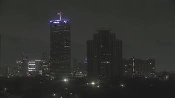 Weather camera view of St Thomas High School.