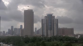 Weather camera view of St Thomas High School.
