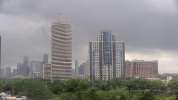 Weather camera view of St Thomas High School.