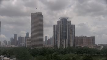 Weather camera view of St Thomas High School.