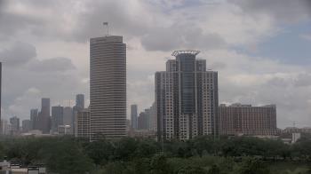 Weather camera view of St Thomas High School.