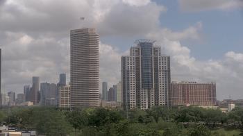 Weather camera view of St Thomas High School.