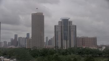 Weather camera view of St Thomas High School.