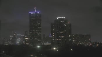 Weather camera view of St Thomas High School.