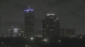 Weather camera view of St Thomas High School.