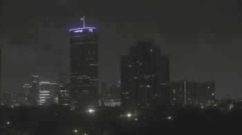 Weather camera view of St Thomas High School.