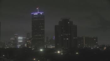 Weather camera view of St Thomas High School.