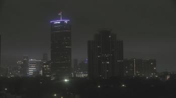 Weather camera view of St Thomas High School.