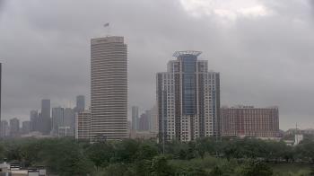 Weather camera view of St Thomas High School.