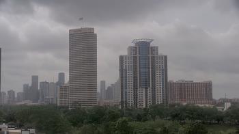 Weather camera view of St Thomas High School.