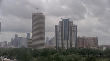 Weather camera view of St Thomas High School.