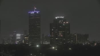 Weather camera view of St Thomas High School.