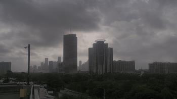 Weather camera view of St Thomas High School.