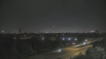 Weather camera view of St Thomas High School.