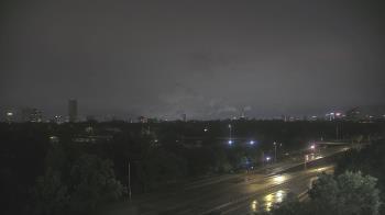 Weather camera view of St Thomas High School.