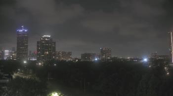 Weather camera view of St Thomas High School.