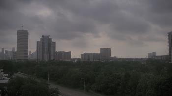 Weather camera view of St Thomas High School.