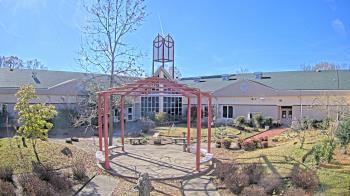 Weather camera view of Sacred Heart School.