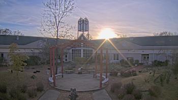 Weather camera view of Sacred Heart School.