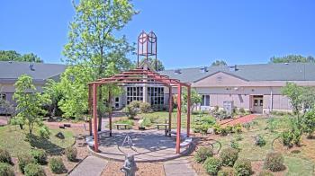 Weather camera view of Sacred Heart School.