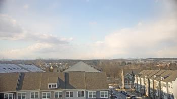 Weather camera view of Elaine E. Thompson Elementary School.