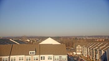 Weather camera view of Elaine E. Thompson Elementary School.