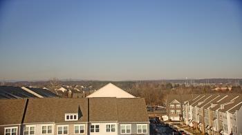 Weather camera view of Elaine E. Thompson Elementary School.