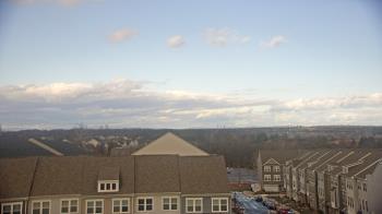 Weather camera view of Elaine E. Thompson Elementary School.