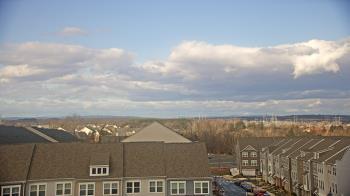 Weather camera view of Elaine E. Thompson Elementary School.