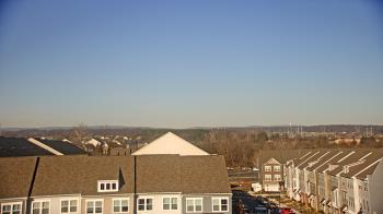 Weather camera view of Elaine E. Thompson Elementary School.
