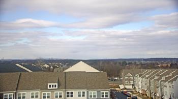 Weather camera view of Elaine E. Thompson Elementary School.