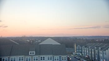 Weather camera view of Elaine E. Thompson Elementary School.