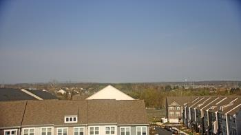 Weather camera view of Elaine E. Thompson Elementary School.